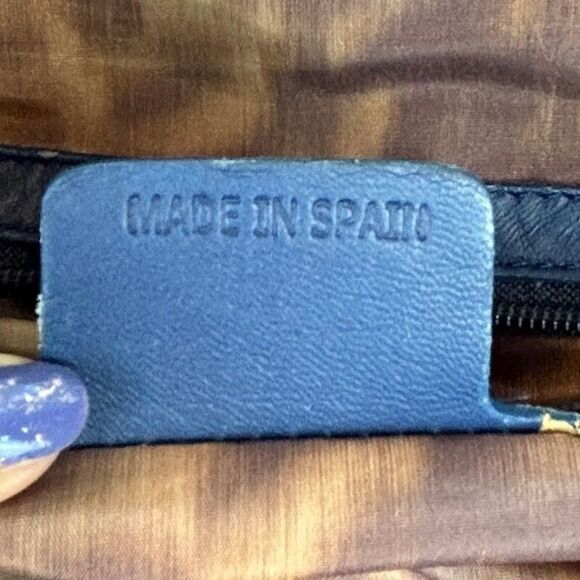 Stuart Weitzman Blue Quilted Shoulder Bag Tote Chain Strap Studded Leather Purse - Picture 10 of 16